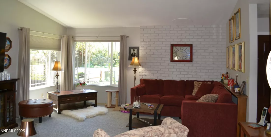 1625 Olua, Minden, Nevada 89423, 3 Bedrooms Bedrooms, ,2 BathroomsBathrooms,Residential,Residential,Olua,250054835