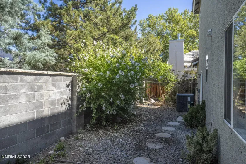1179 Tule, Reno, Nevada 89521, 3 Bedrooms Bedrooms, ,3 BathroomsBathrooms,Residential,Residential,Tule,250054836