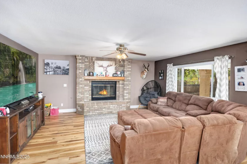 455 Carson River, Fallon, Nevada 89406, 4 Bedrooms Bedrooms, ,3 BathroomsBathrooms,Residential,Residential,Carson River,250054837