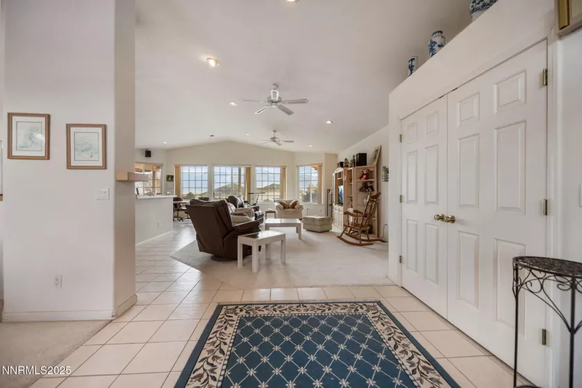 2872 Squires, Minden, Nevada 89423, 3 Bedrooms Bedrooms, ,3 BathroomsBathrooms,Residential,Residential,Squires,250054838