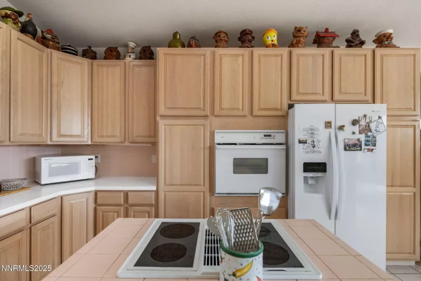 2872 Squires, Minden, Nevada 89423, 3 Bedrooms Bedrooms, ,3 BathroomsBathrooms,Residential,Residential,Squires,250054838