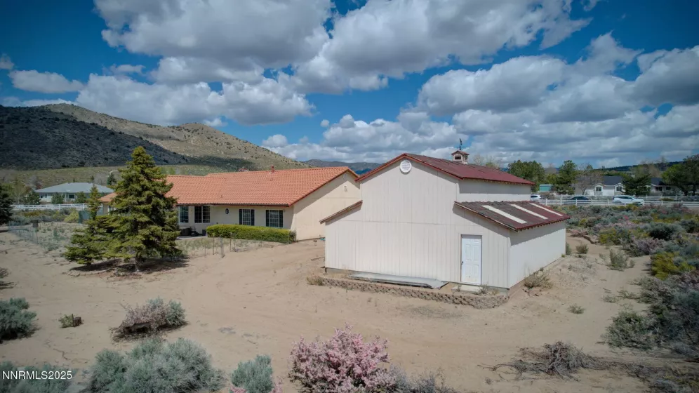 2872 Squires, Minden, Nevada 89423, 3 Bedrooms Bedrooms, ,3 BathroomsBathrooms,Residential,Residential,Squires,250054838