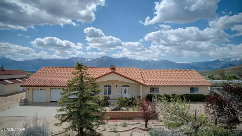 2872 Squires, Minden, Nevada 89423, 3 Bedrooms Bedrooms, ,3 BathroomsBathrooms,Residential,Residential,Squires,250054838