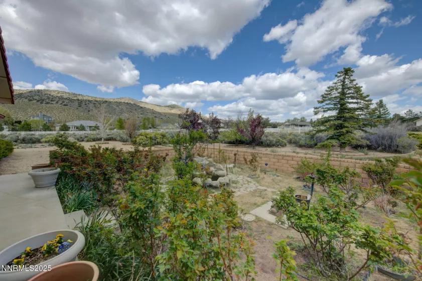 2872 Squires, Minden, Nevada 89423, 3 Bedrooms Bedrooms, ,3 BathroomsBathrooms,Residential,Residential,Squires,250054838