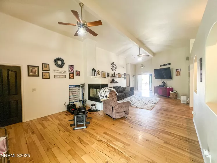 763 Divot, Fernley, Nevada 89408, 3 Bedrooms Bedrooms, ,2 BathroomsBathrooms,Residential,Residential,Divot,250054839