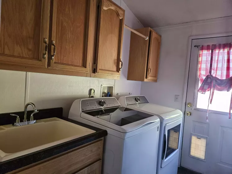 8 Branbury Way, Reno, Nevada 89506, 2 Bedrooms Bedrooms, 11 Rooms Rooms,2 BathroomsBathrooms,Manufactured,Residential,Branbury,250054842