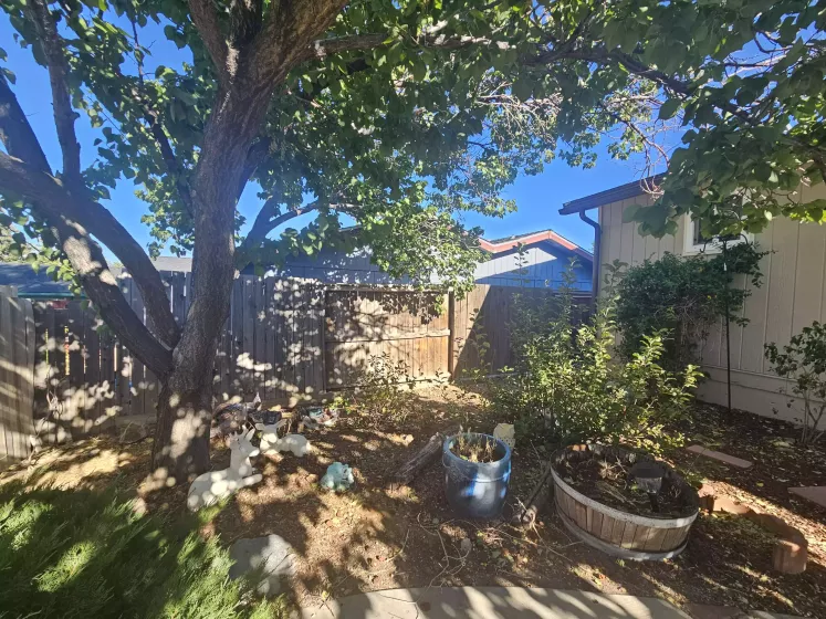 8 Branbury Way, Reno, Nevada 89506, 2 Bedrooms Bedrooms, 11 Rooms Rooms,2 BathroomsBathrooms,Manufactured,Residential,Branbury,250054842