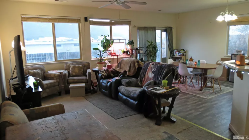 201 Crown Point, Dayton, Nevada 89403, 3 Bedrooms Bedrooms, ,2 BathroomsBathrooms,Residential,Residential,Crown Point,250006448