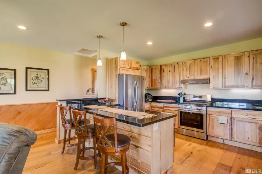1461 Foothill, Gardnerville, Nevada 89460, 2 Bedrooms Bedrooms, ,2 BathroomsBathrooms,Residential,Residential,Foothill,230011772