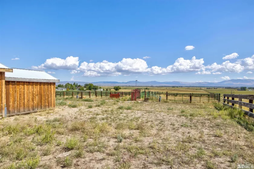 1461 Foothill, Gardnerville, Nevada 89460, 2 Bedrooms Bedrooms, ,2 BathroomsBathrooms,Residential,Residential,Foothill,230011772