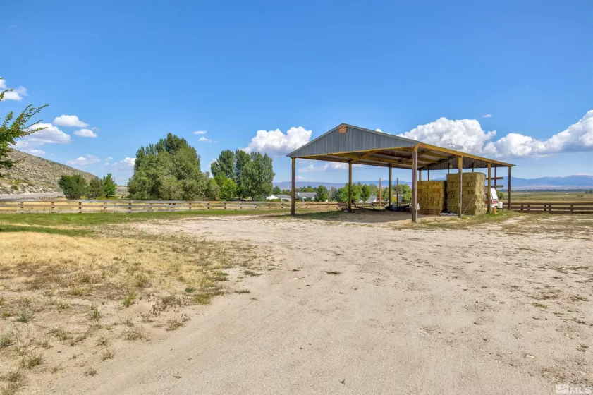 1461 Foothill, Gardnerville, Nevada 89460, 2 Bedrooms Bedrooms, ,2 BathroomsBathrooms,Residential,Residential,Foothill,230011772