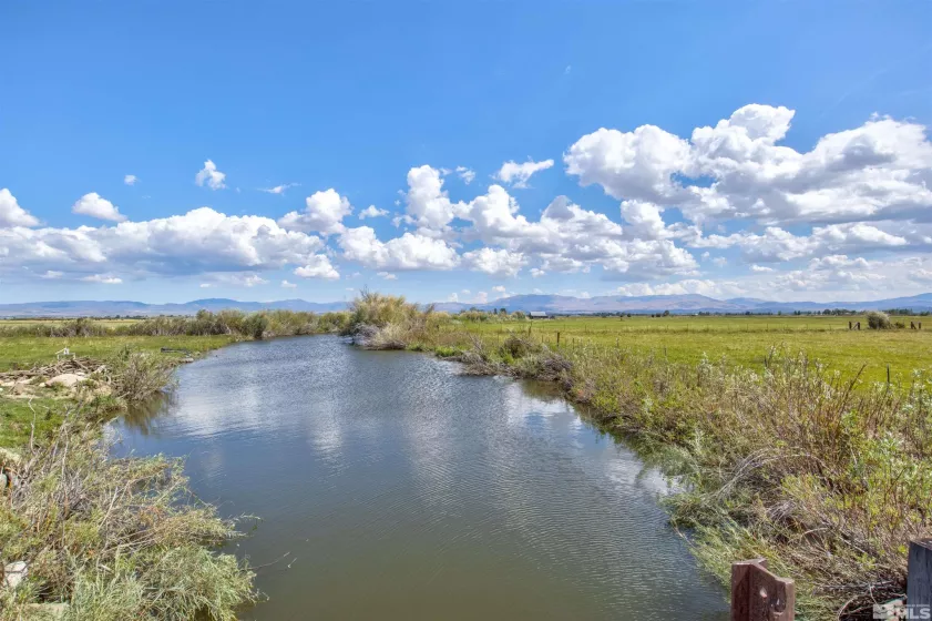 1461 Foothill, Gardnerville, Nevada 89460, 2 Bedrooms Bedrooms, ,2 BathroomsBathrooms,Residential,Residential,Foothill,230011772