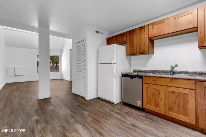 1029 Baywood, Sparks, Nevada 89434, 3 Bedrooms Bedrooms, ,1 BathroomBathrooms,Residential,Residential,Baywood,250054856