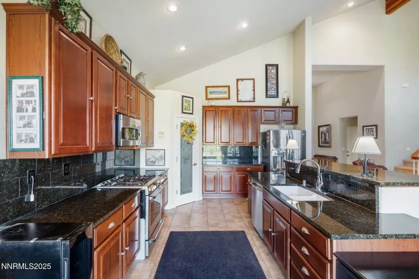 648 St Andrews, Dayton, Nevada 89403, 4 Bedrooms Bedrooms, ,3 BathroomsBathrooms,Residential,Residential,St Andrews,250054878