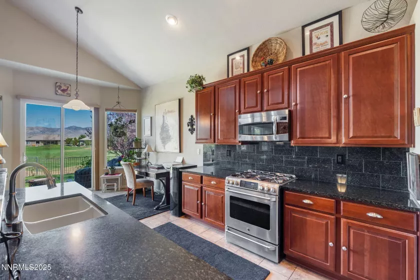 648 St Andrews, Dayton, Nevada 89403, 4 Bedrooms Bedrooms, ,3 BathroomsBathrooms,Residential,Residential,St Andrews,250054878