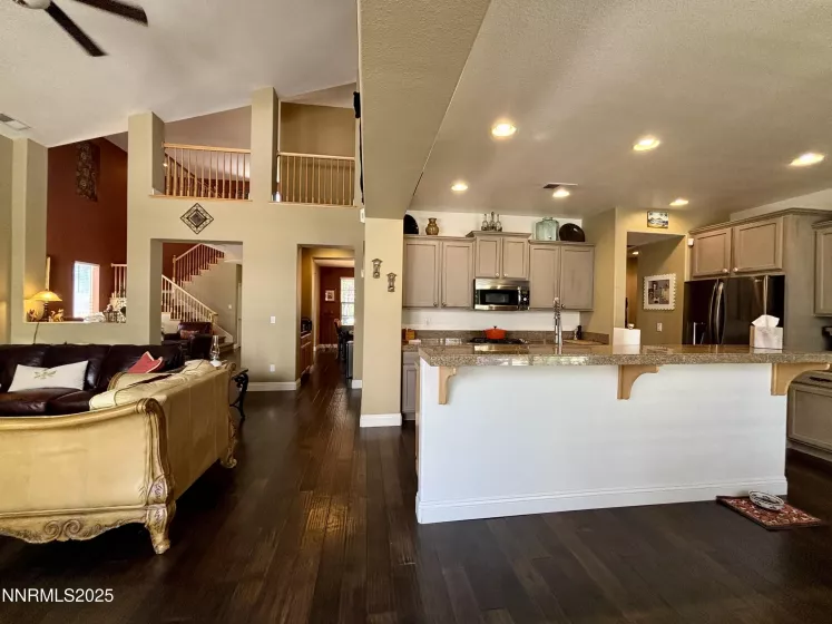 645 Paso Fino, Reno, Nevada 89521, 4 Bedrooms Bedrooms, ,4 BathroomsBathrooms,Residential,Residential,Paso Fino,250054901