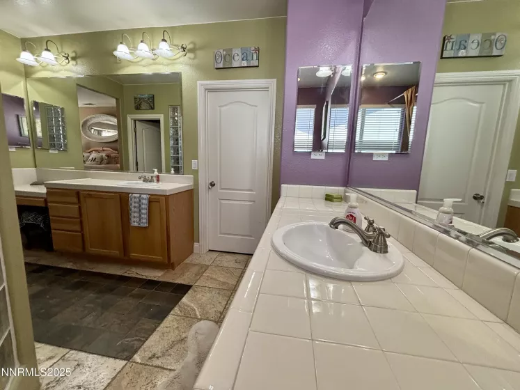 645 Paso Fino, Reno, Nevada 89521, 4 Bedrooms Bedrooms, ,4 BathroomsBathrooms,Residential,Residential,Paso Fino,250054901