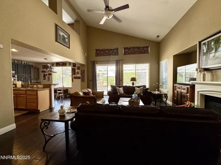 645 Paso Fino, Reno, Nevada 89521, 4 Bedrooms Bedrooms, ,4 BathroomsBathrooms,Residential,Residential,Paso Fino,250054901