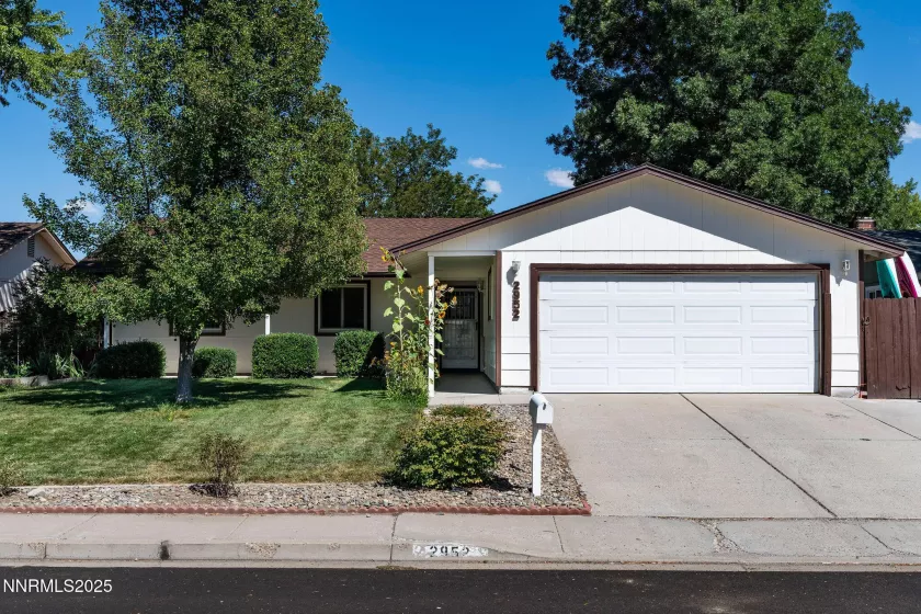 2952 Caballo, Reno, Nevada 89502, 3 Bedrooms Bedrooms, ,2 BathroomsBathrooms,Residential,Residential,Caballo,250054904