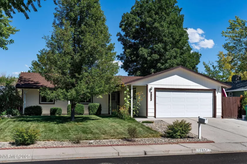 2952 Caballo, Reno, Nevada 89502, 3 Bedrooms Bedrooms, ,2 BathroomsBathrooms,Residential,Residential,Caballo,250054904