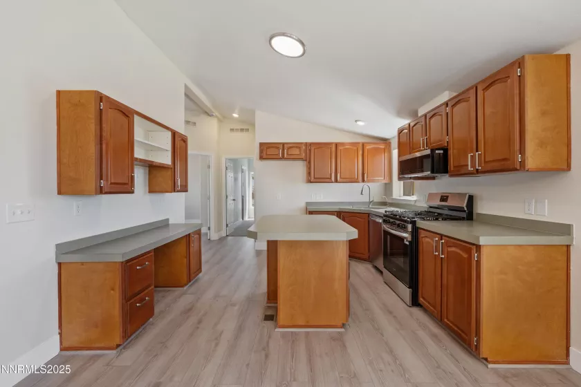 630 Thornbird, Fallon, Nevada 89406, 4 Bedrooms Bedrooms, ,2 BathroomsBathrooms,Residential,Residential,Thornbird,250054906