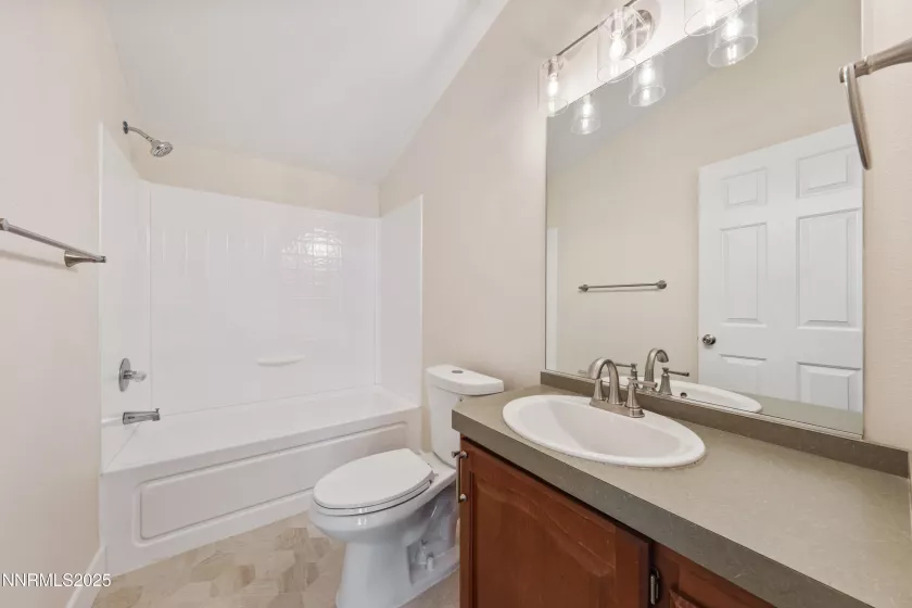 630 Thornbird, Fallon, Nevada 89406, 4 Bedrooms Bedrooms, ,2 BathroomsBathrooms,Residential,Residential,Thornbird,250054906