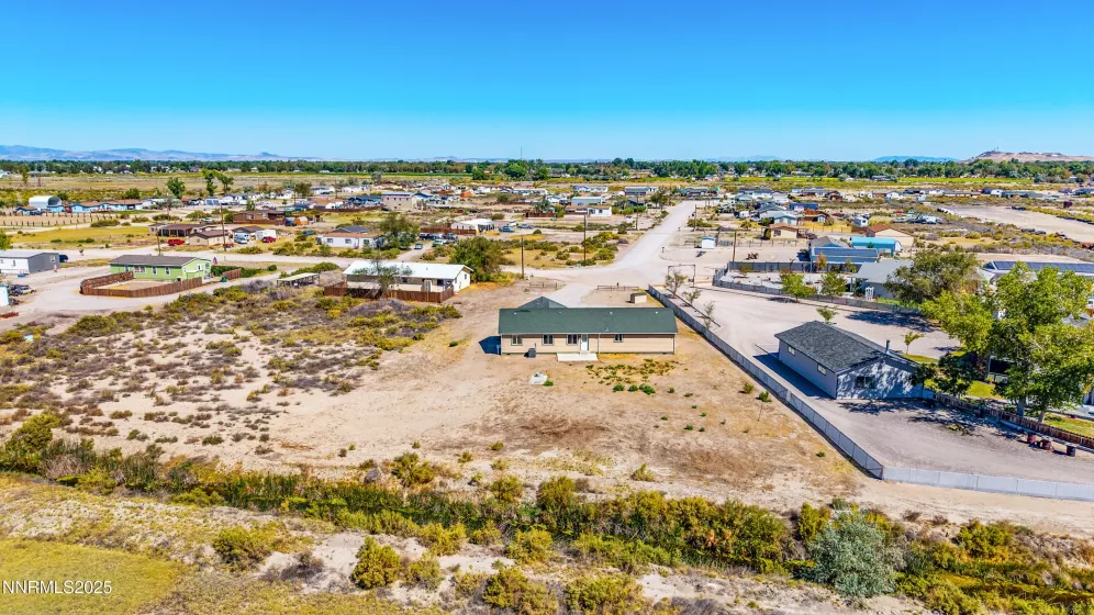 630 Thornbird, Fallon, Nevada 89406, 4 Bedrooms Bedrooms, ,2 BathroomsBathrooms,Residential,Residential,Thornbird,250054906