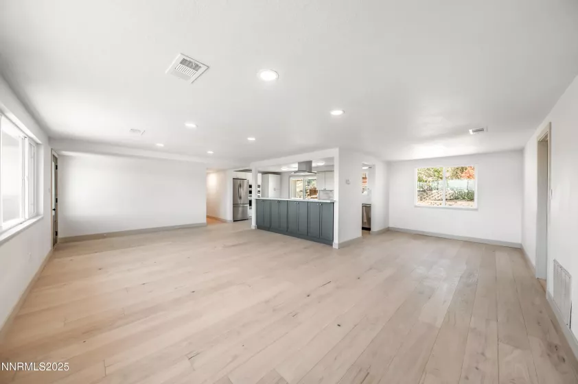 210 Sutro, Carson City, Nevada 89706, 4 Bedrooms Bedrooms, ,3 BathroomsBathrooms,Residential,Residential,Sutro,250054907