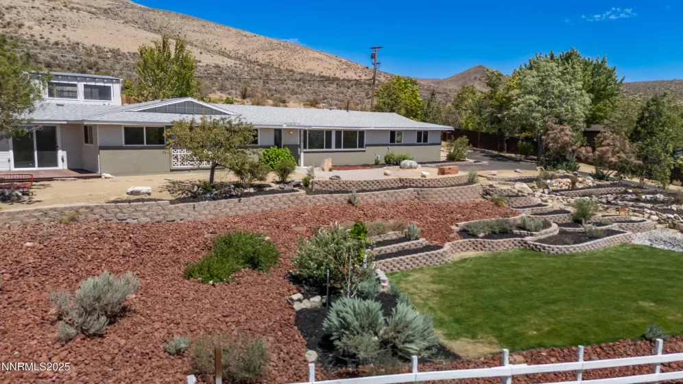 210 Sutro, Carson City, Nevada 89706, 4 Bedrooms Bedrooms, ,3 BathroomsBathrooms,Residential,Residential,Sutro,250054907