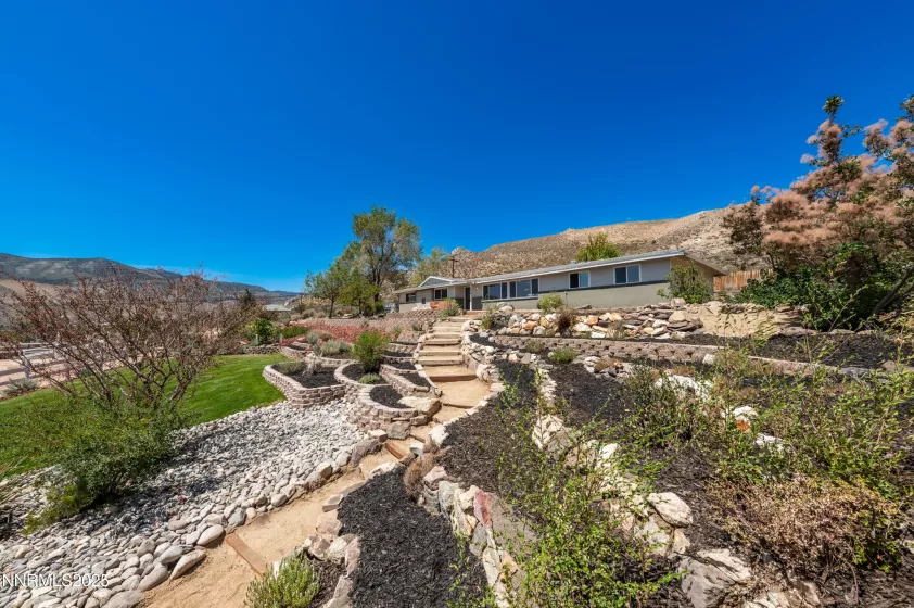 210 Sutro, Carson City, Nevada 89706, 4 Bedrooms Bedrooms, ,3 BathroomsBathrooms,Residential,Residential,Sutro,250054907