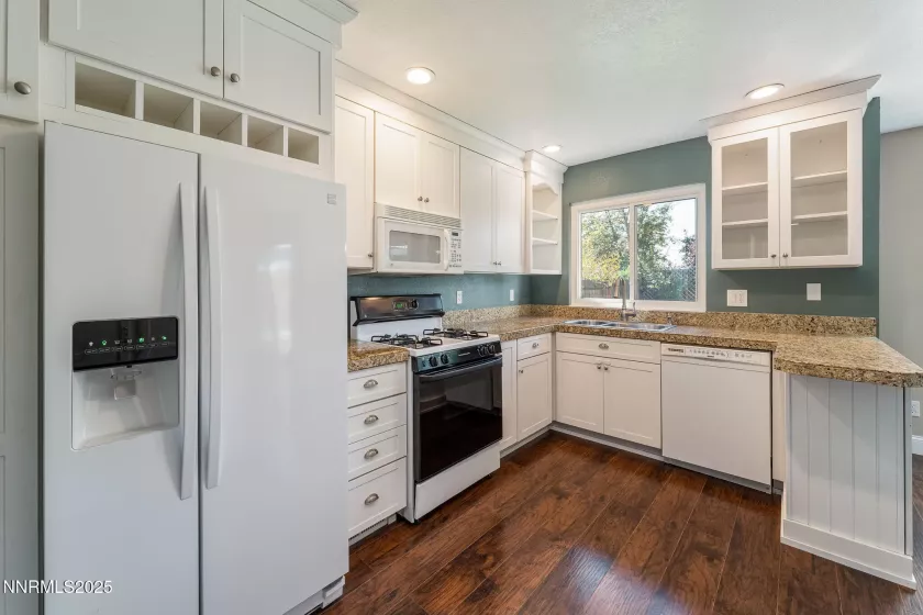 5976 Coyote Ridge, Reno, Nevada 89523, 2 Bedrooms Bedrooms, ,3 BathroomsBathrooms,Residential,Residential,Coyote Ridge,250054908