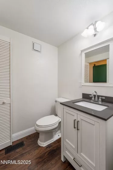 5976 Coyote Ridge, Reno, Nevada 89523, 2 Bedrooms Bedrooms, ,3 BathroomsBathrooms,Residential,Residential,Coyote Ridge,250054908