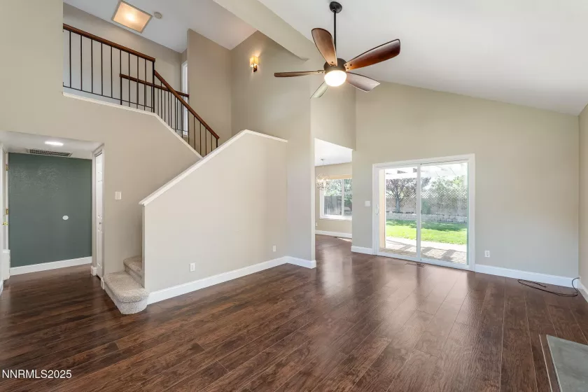 5976 Coyote Ridge, Reno, Nevada 89523, 2 Bedrooms Bedrooms, ,3 BathroomsBathrooms,Residential,Residential,Coyote Ridge,250054908