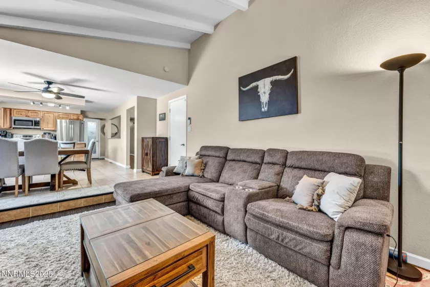 625 Lander, Carson City, Nevada 89701, 3 Bedrooms Bedrooms, ,2 BathroomsBathrooms,Residential,Residential,Lander,250054910