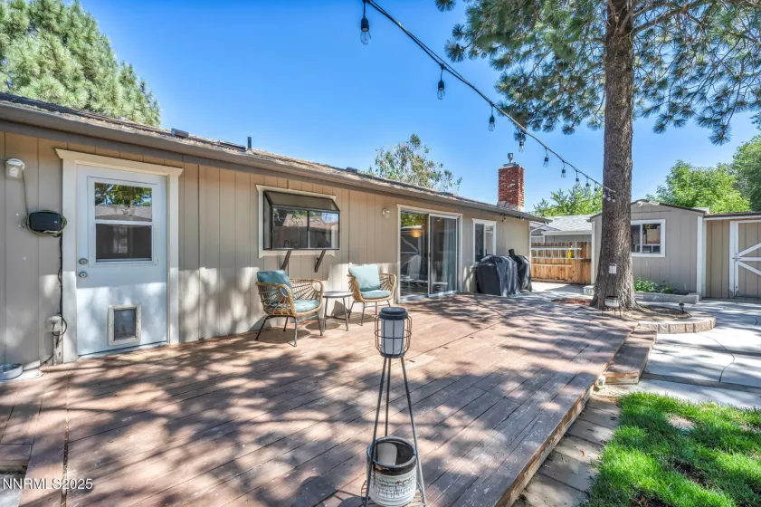 625 Lander, Carson City, Nevada 89701, 3 Bedrooms Bedrooms, ,2 BathroomsBathrooms,Residential,Residential,Lander,250054910