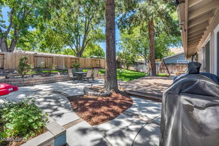 625 Lander, Carson City, Nevada 89701, 3 Bedrooms Bedrooms, ,2 BathroomsBathrooms,Residential,Residential,Lander,250054910