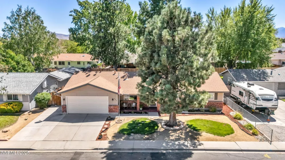 625 Lander, Carson City, Nevada 89701, 3 Bedrooms Bedrooms, ,2 BathroomsBathrooms,Residential,Residential,Lander,250054910