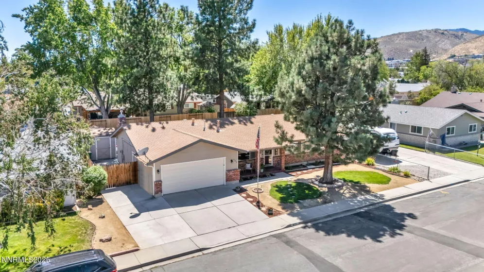 625 Lander, Carson City, Nevada 89701, 3 Bedrooms Bedrooms, ,2 BathroomsBathrooms,Residential,Residential,Lander,250054910