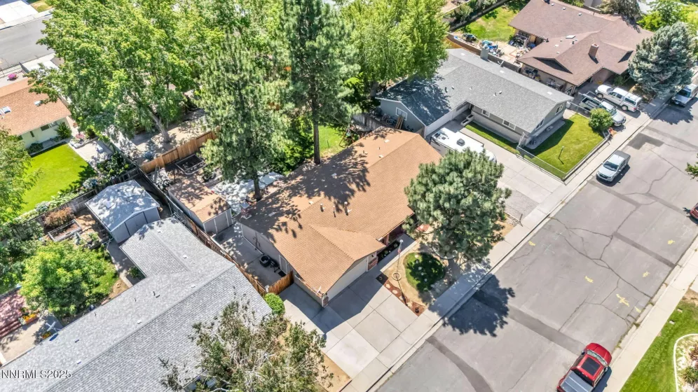 625 Lander, Carson City, Nevada 89701, 3 Bedrooms Bedrooms, ,2 BathroomsBathrooms,Residential,Residential,Lander,250054910