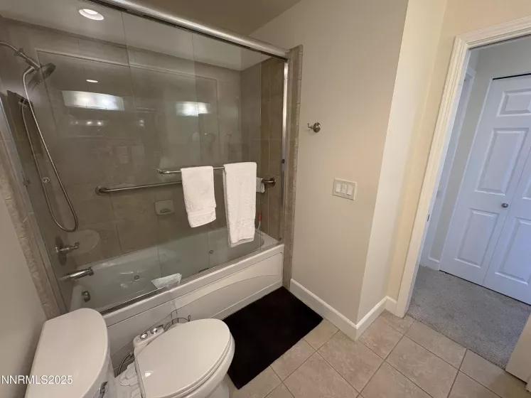 450 Arlington, Reno, Nevada 89503, 2 Bedrooms Bedrooms, ,2 BathroomsBathrooms,Residential,Residential,Arlington,250054913