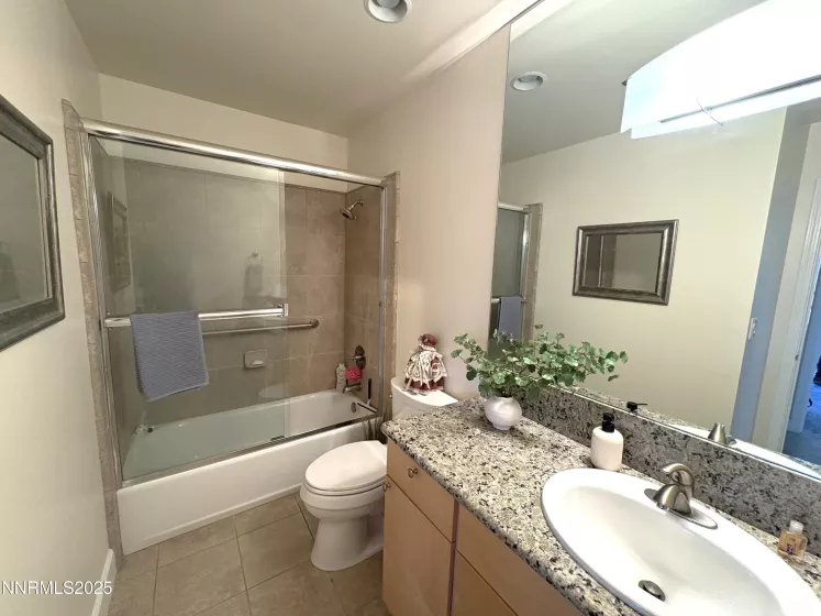 450 Arlington, Reno, Nevada 89503, 2 Bedrooms Bedrooms, ,2 BathroomsBathrooms,Residential,Residential,Arlington,250054913
