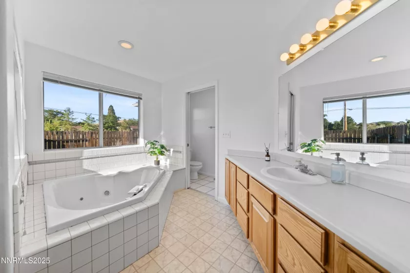 1905 Lakeshore, Washoe Valley, Nevada 89704, 3 Bedrooms Bedrooms, ,3 BathroomsBathrooms,Residential,Residential,Lakeshore,250054912