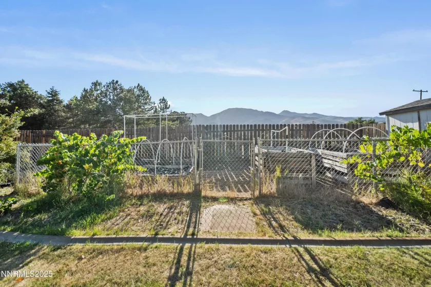 1905 Lakeshore, Washoe Valley, Nevada 89704, 3 Bedrooms Bedrooms, ,3 BathroomsBathrooms,Residential,Residential,Lakeshore,250054912