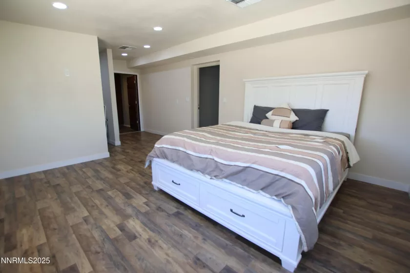 824 H, Hawthorne, Nevada 89415, 3 Bedrooms Bedrooms, ,2 BathroomsBathrooms,Residential,Residential,H,250054914