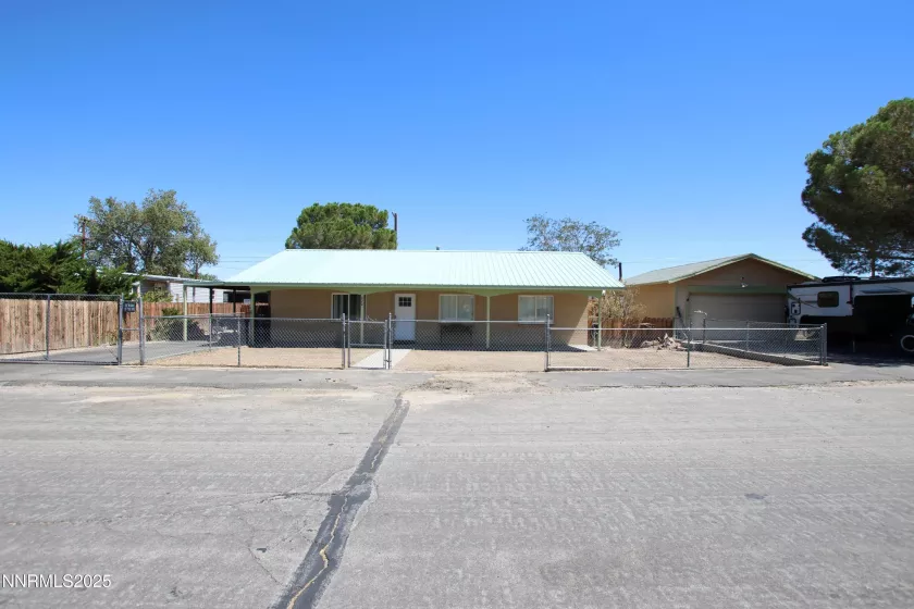 824 H, Hawthorne, Nevada 89415, 3 Bedrooms Bedrooms, ,2 BathroomsBathrooms,Residential,Residential,H,250054914