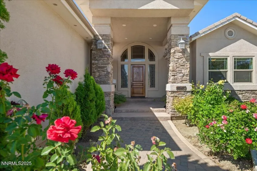 14245 Table Rock, Reno, Nevada 89511, 4 Bedrooms Bedrooms, ,5 BathroomsBathrooms,Residential,Residential,Table Rock,250054915