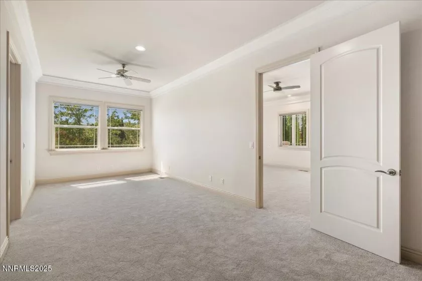 14245 Table Rock, Reno, Nevada 89511, 4 Bedrooms Bedrooms, ,5 BathroomsBathrooms,Residential,Residential,Table Rock,250054915