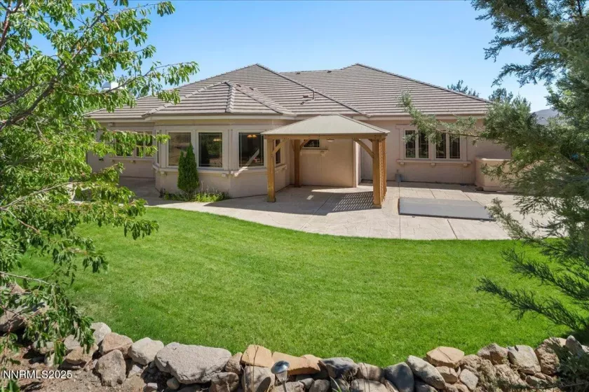 14245 Table Rock, Reno, Nevada 89511, 4 Bedrooms Bedrooms, ,5 BathroomsBathrooms,Residential,Residential,Table Rock,250054915
