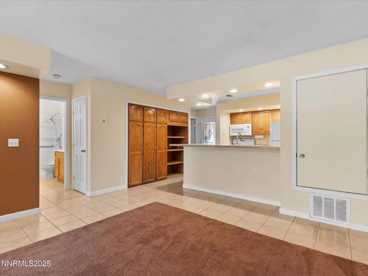 1121 Bradley, Sparks, Nevada 89434, 2 Bedrooms Bedrooms, ,1 BathroomBathrooms,Residential,Residential,Bradley,250054916