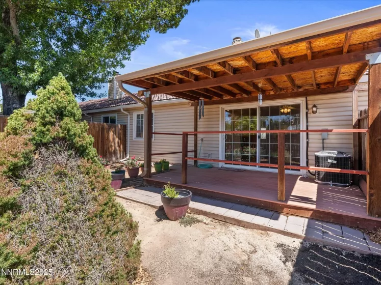 1121 Bradley, Sparks, Nevada 89434, 2 Bedrooms Bedrooms, ,1 BathroomBathrooms,Residential,Residential,Bradley,250054916